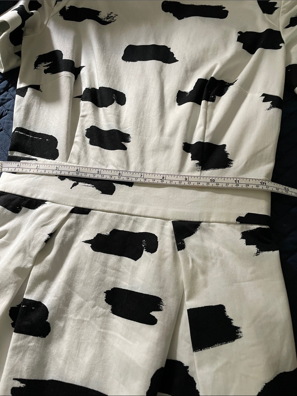 French Connection- Black & White Brushstroke Short Sleeve Dress - Picture 10 of 11